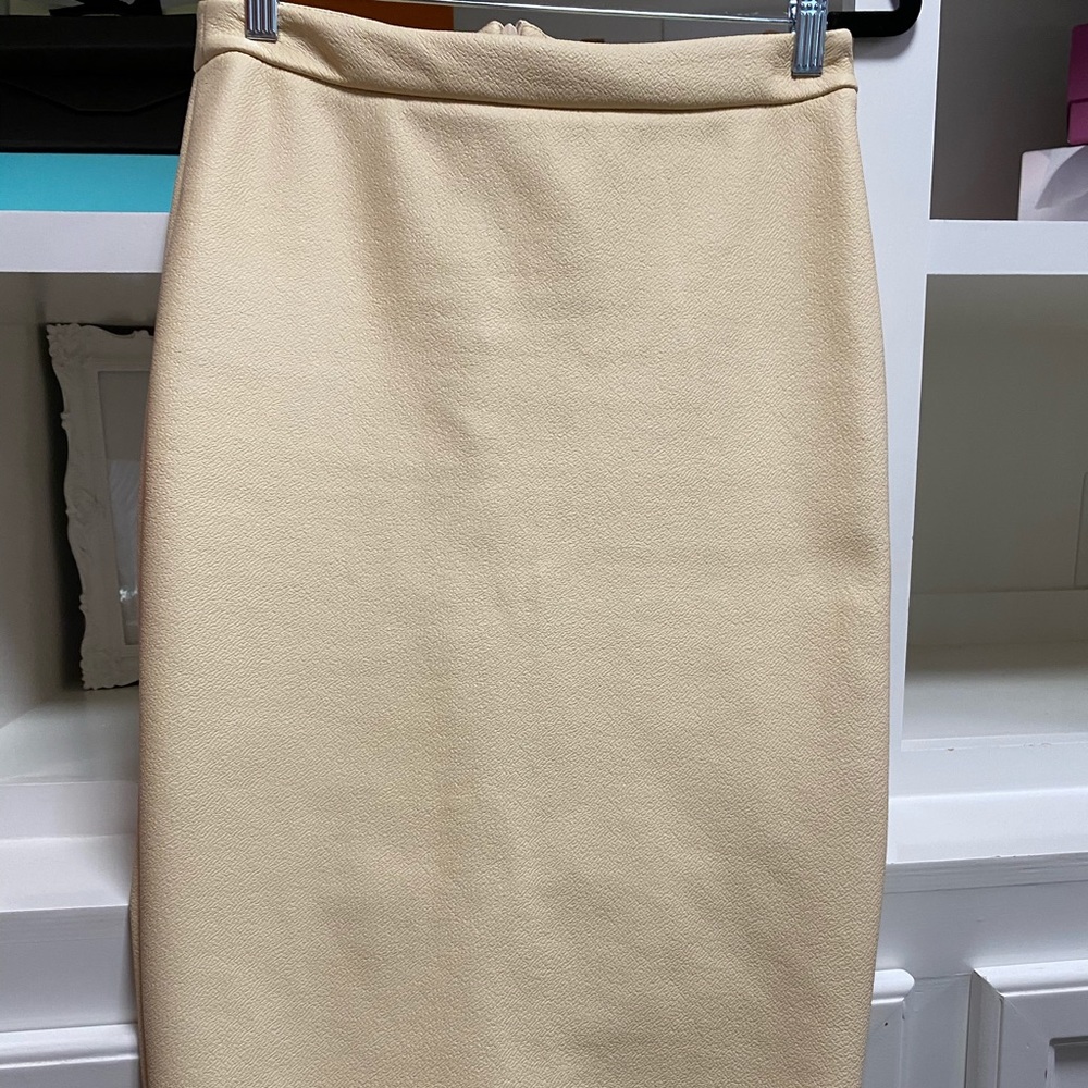 Faux leather pencil skirt
